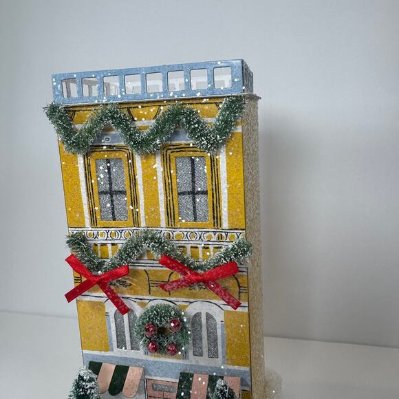 NIB Anthropologie George & Viv Light Up Bakery Row Village Emily Taylor - Picture 2 of 10